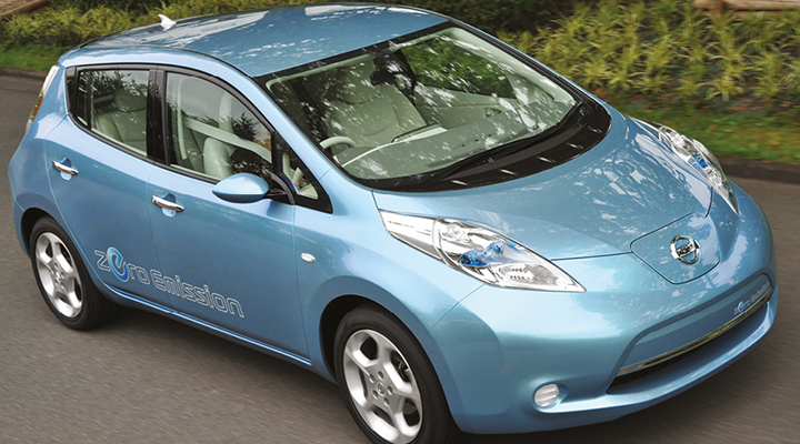 Leaf - tisztán villamos autó a Nissantól