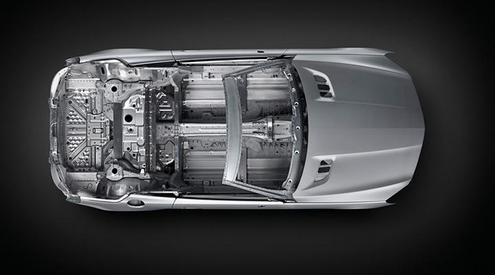 Az új Mercedes-Benz SL alumínium nyerskarosszériája