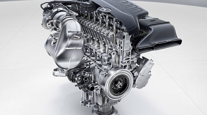 A Daimler sem fejleszt több belső égésű motort