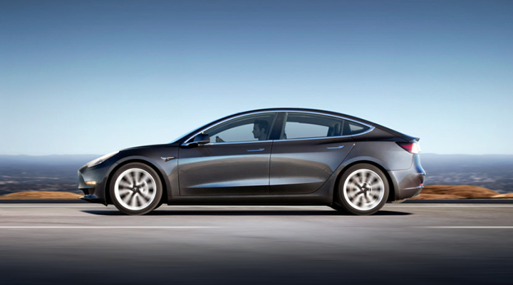 Tesla-kereskedés nyílik Budapesten