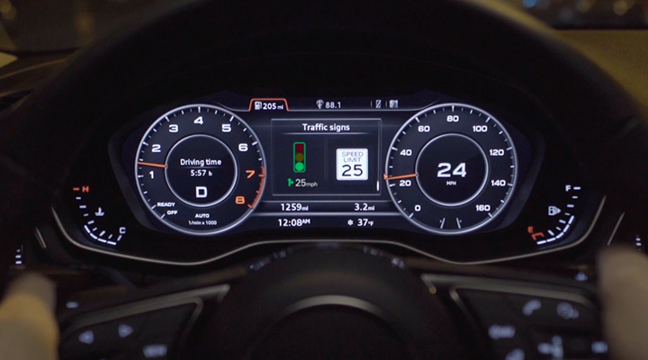 Az Audi a közlekedési lámpákkal közös hálózatba kapcsolja autóit