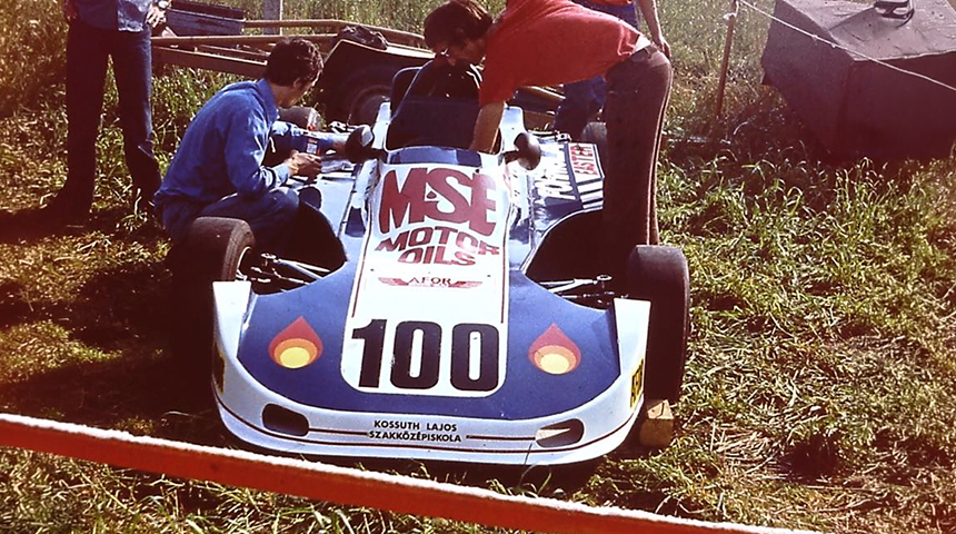 Az első magyar Formula Eastern/C-9-es versenyaut&oacute;