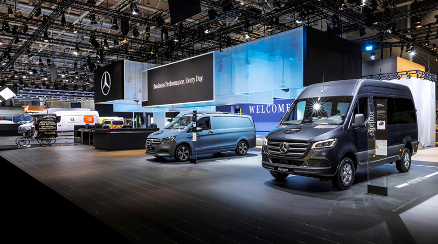 &Uacute;j korszak a Mercedes-Benz kishaszonj&aacute;rművein&eacute;l